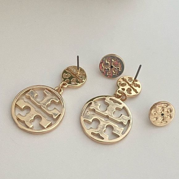 TORY BURCH•Logo Drop Earrings - Picture 3 of 6
